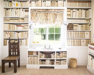 india hicks childhood home in england - oxfordshire.jpg